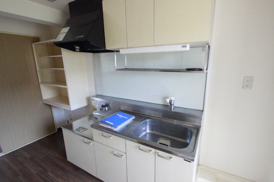 サンライズ伴駅前ビル