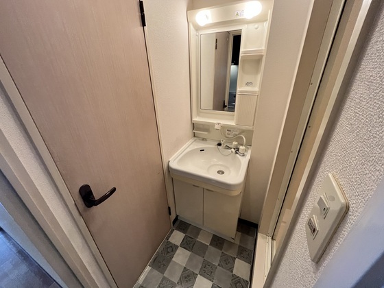 サンライズ伴駅前ビル