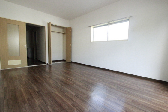 サンライズ伴駅前ビル