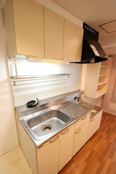 サンライズ伴駅前ビル