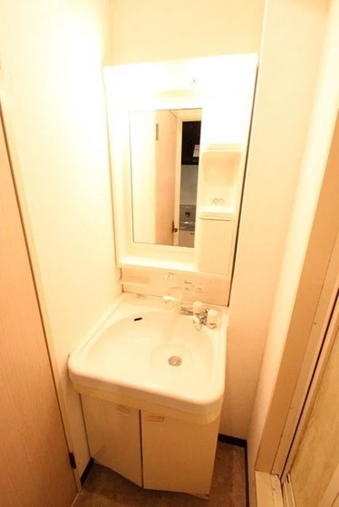 サンライズ伴駅前ビル