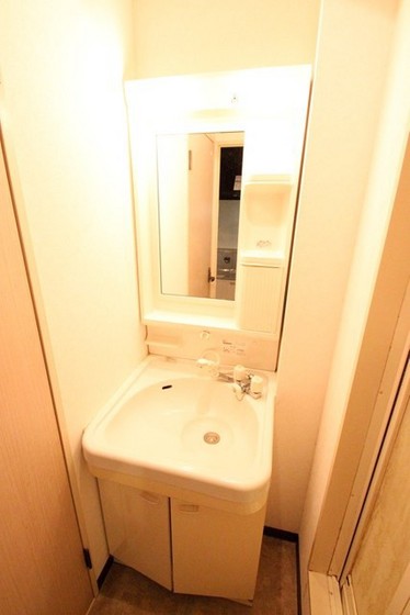 サンライズ伴駅前ビル