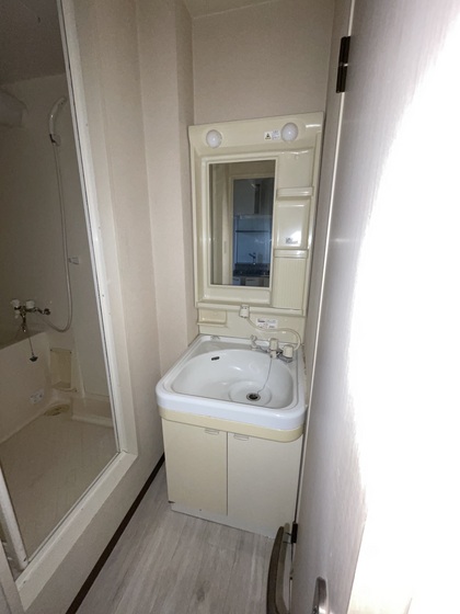 サンライズ伴駅前ビル