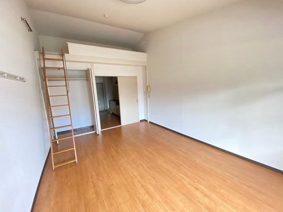 サンライズ伴駅前ビル