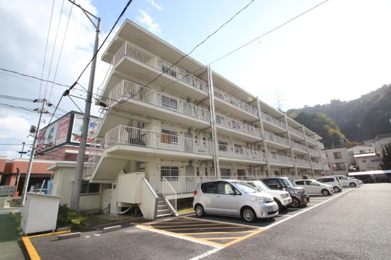 ビレッジハウス安古市1号棟