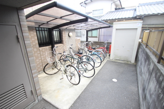 マリベール西原