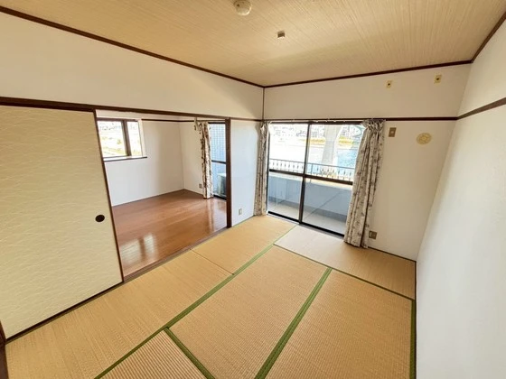 ロイヤルハウス山手