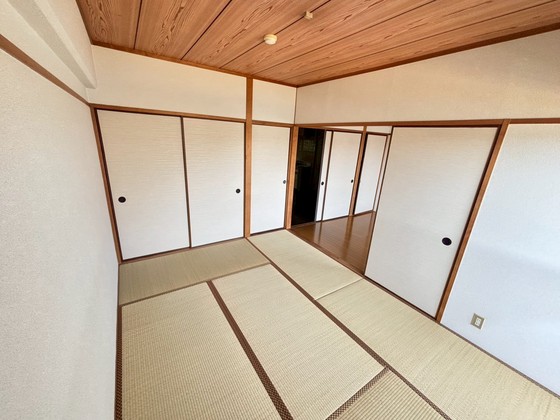 ロイヤルハウス山手