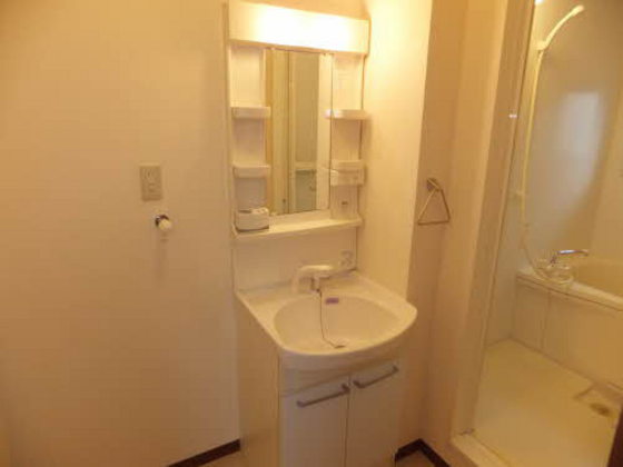 ウィンド ハウス A棟