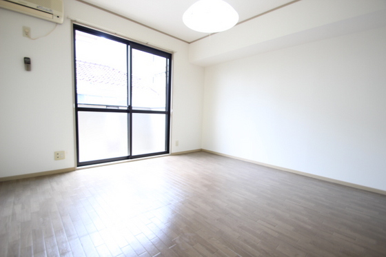 セジュール牛田