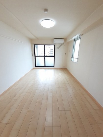 レジデンス西川