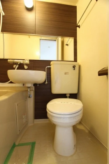 ※掲載写真は同マンション別部屋参考写真となります。