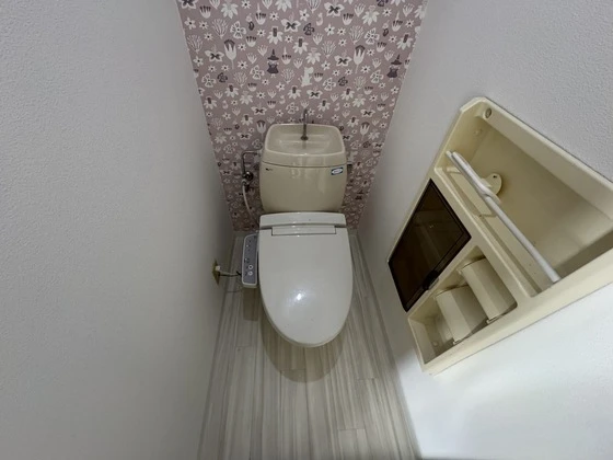 クレセンド楽々園 A棟