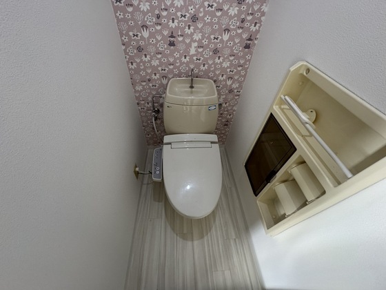 クレセンド楽々園 A棟