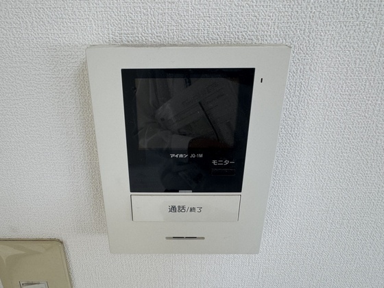 クレセンド楽々園 A棟