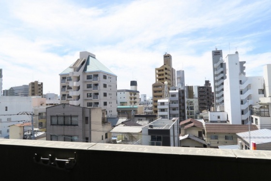 第一アリメントビル