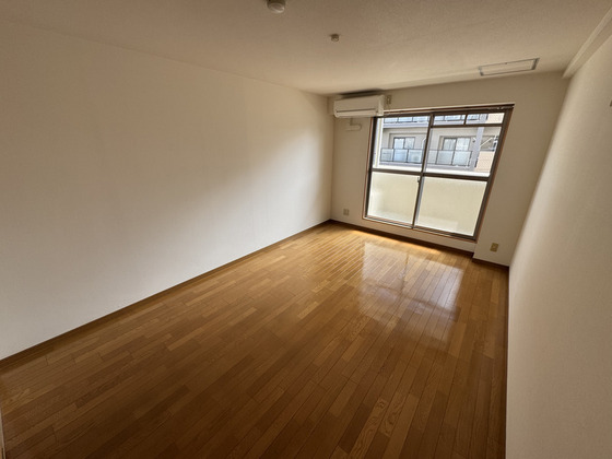 オーランド富田町