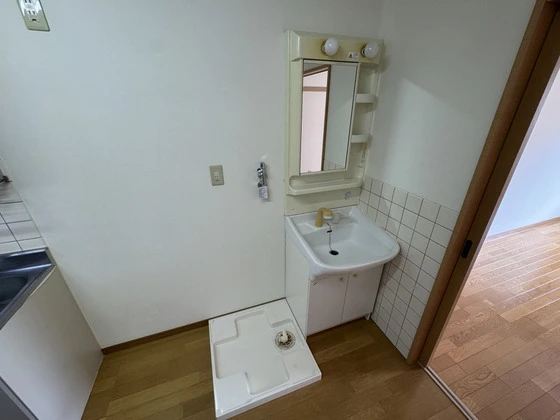 オーランド富田町