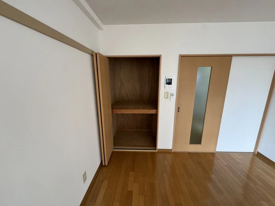 オーランド富田町