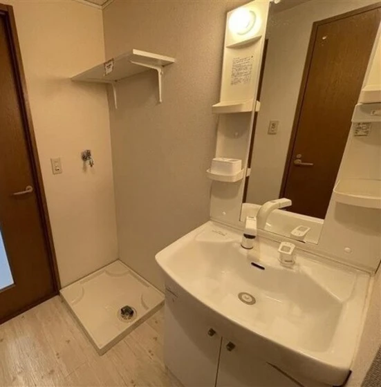 プランドール内山下