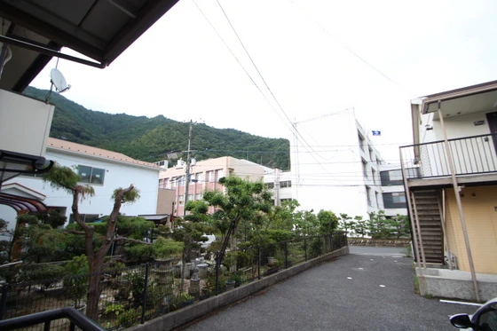 フローラ岡本 A棟