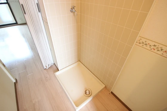 フローラ岡本 A棟