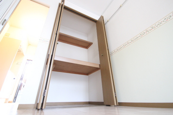 フローラ岡本 A棟