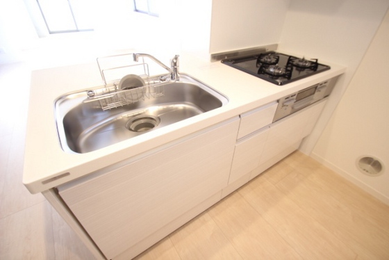 シャーメゾン三洋