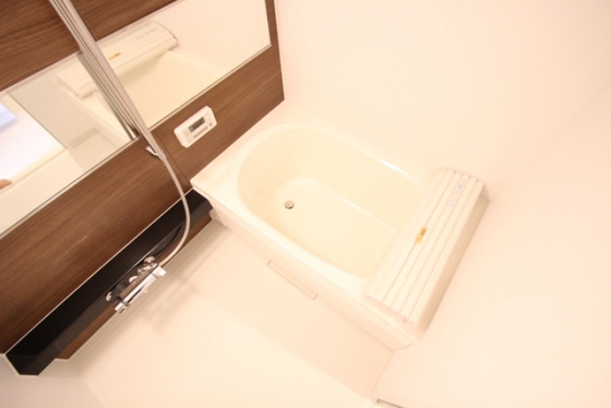 シャーメゾン三洋