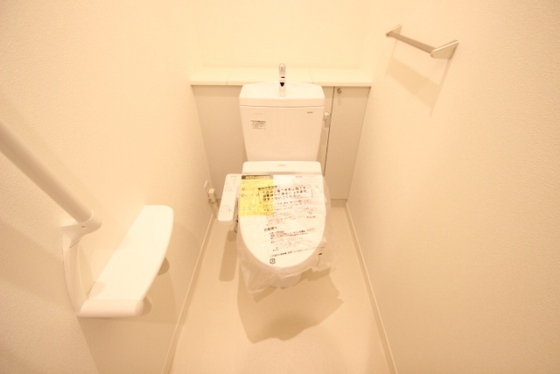 シャーメゾン三洋