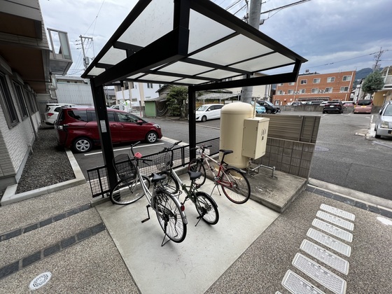 シャーメゾン三洋