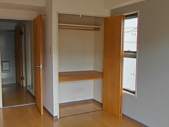 ロイヤルエムズ