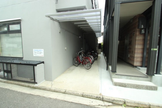 ロイヤルエムズ