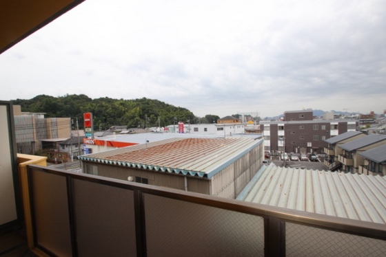 山下レジデンス