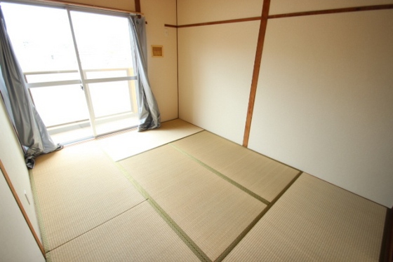 山下レジデンス