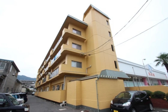 山下レジデンス