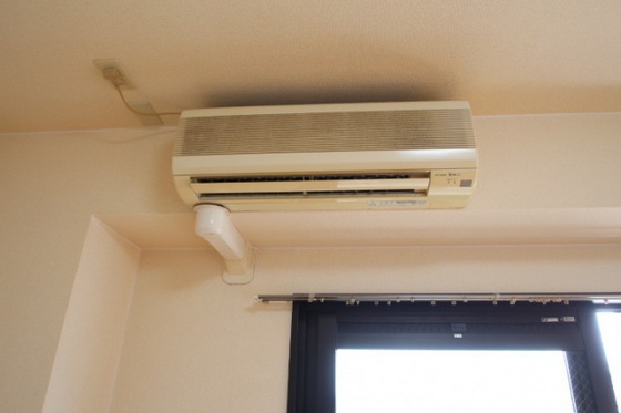 アンブシュール京橋