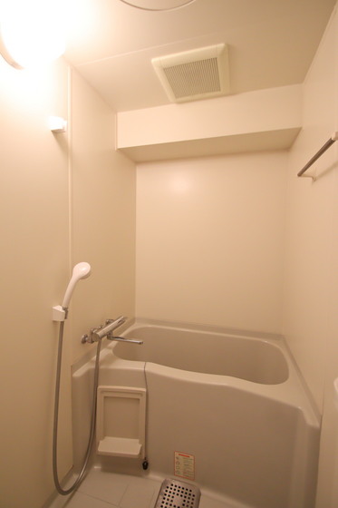 アンブシュール京橋