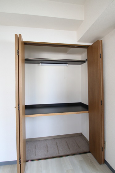 アンブシュール京橋