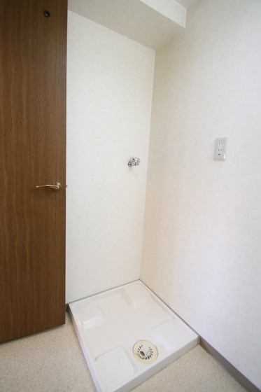 アンブシュール京橋