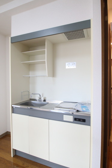 アンブシュール京橋