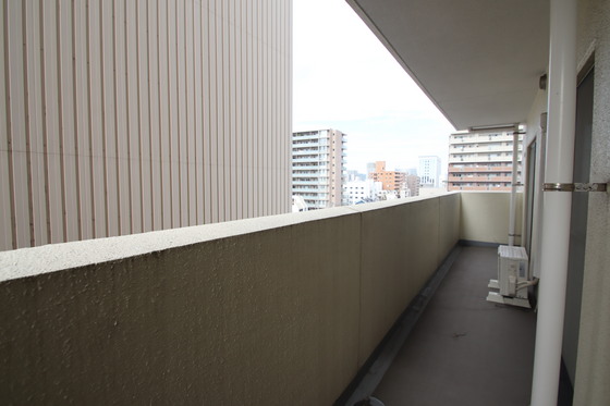 アンブシュール京橋