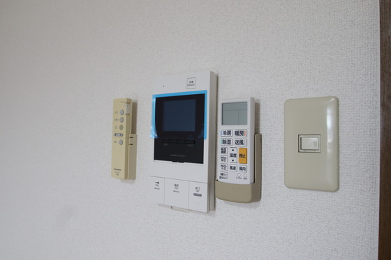 アンブシュール京橋