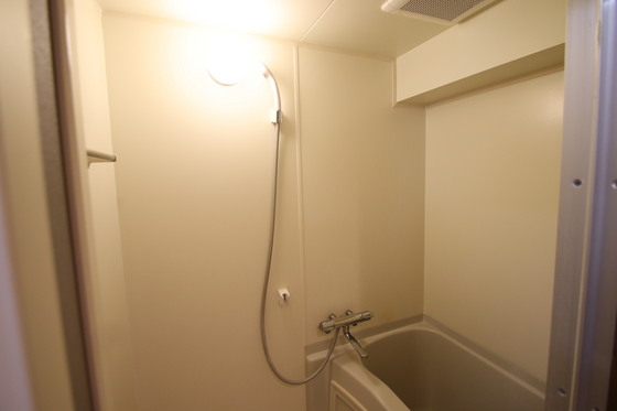 アンブシュール京橋