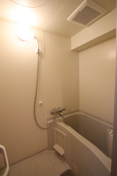 アンブシュール京橋