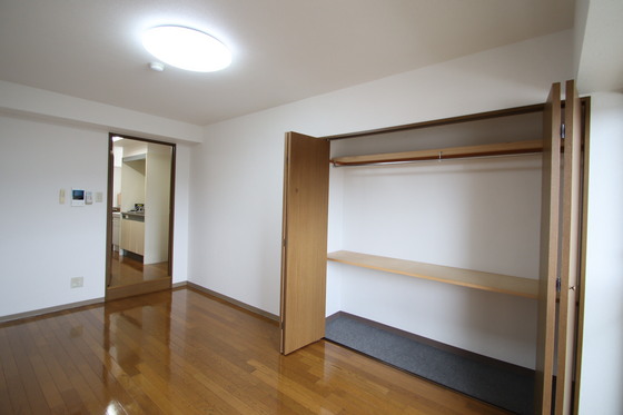 アンブシュール京橋