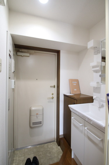 アンブシュール京橋