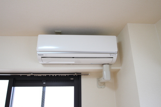 アンブシュール京橋