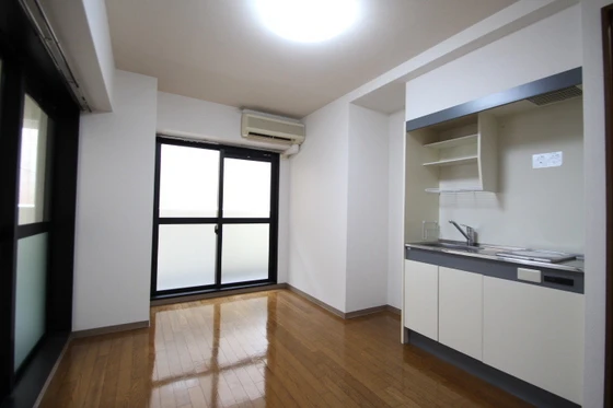 アンブシュール京橋