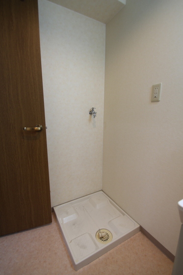 アンブシュール京橋